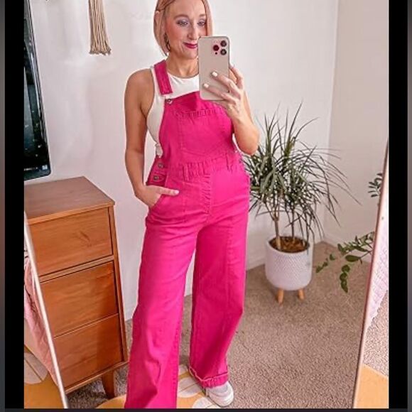 Women’s Large Pink Overalls with Frayed Hems and Wide Legs - Picture 1 of 8
